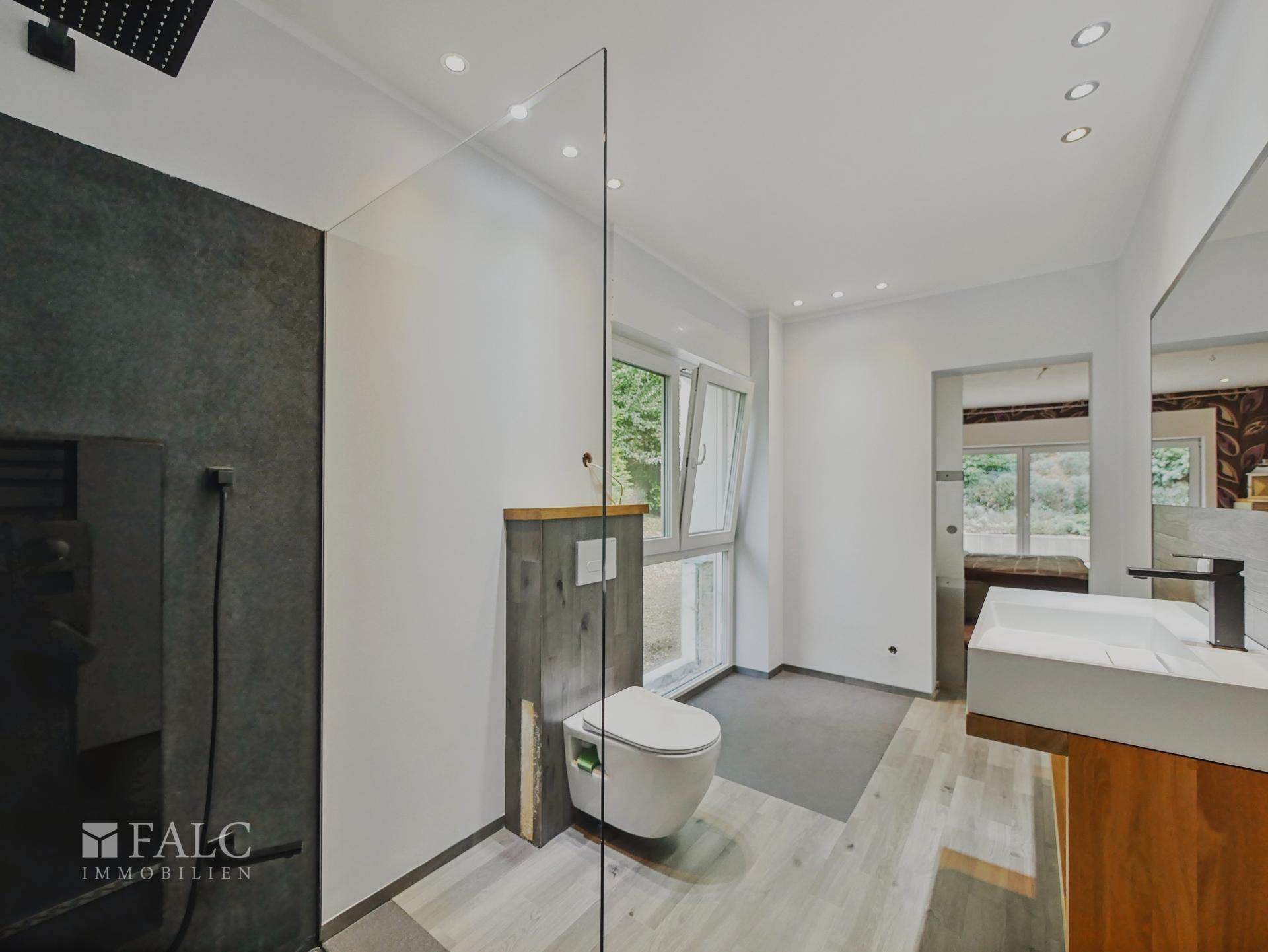 3. Bad en Suite zum Kinderzimmer